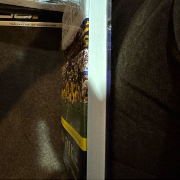 If These Walls Could Talk : Michigan Football Stories from Inside the Big House - Picture 3 of 4